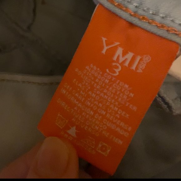 Light Blue WannaBettaButt YMI Cuffed Ankle Skinny Jeans, Size 3 - Picture 4 of 4